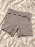 Creamy Fabrics High-Waist Shorts in Taupe – Gr. M