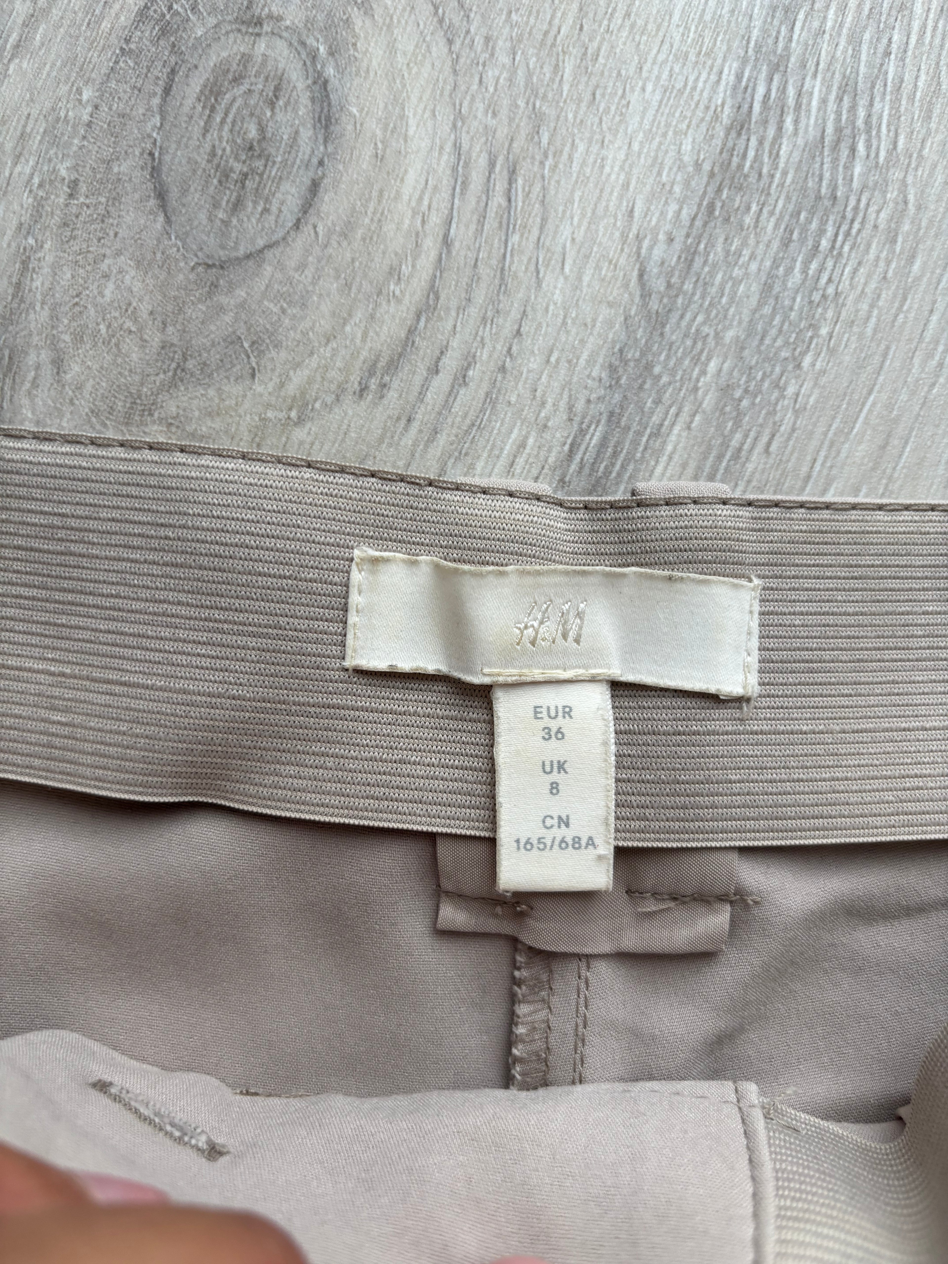 H&M Damen Stoffhose Beige Businesshose Slim Fit Gr. 36